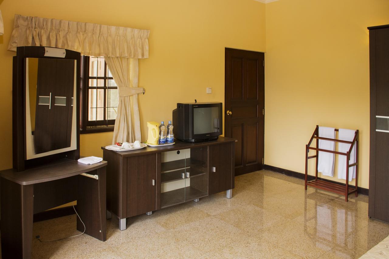 Breeze Villa Kandy Exteriör bild