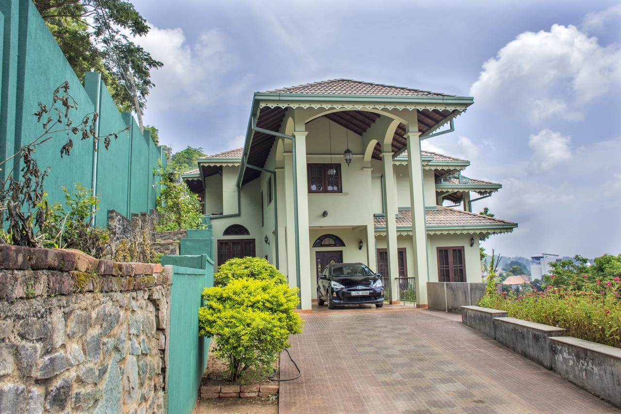 Breeze Villa Kandy Exteriör bild