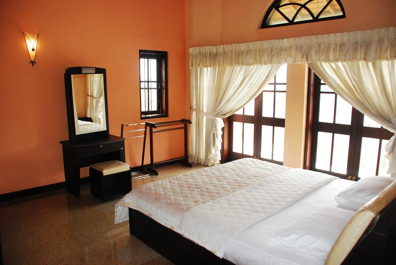 Breeze Villa Kandy Exteriör bild